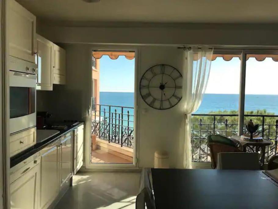 Victoria Bilocale Centro Citta E Vista Mare Διαμέρισμα Μεντόν Εξωτερικό φωτογραφία