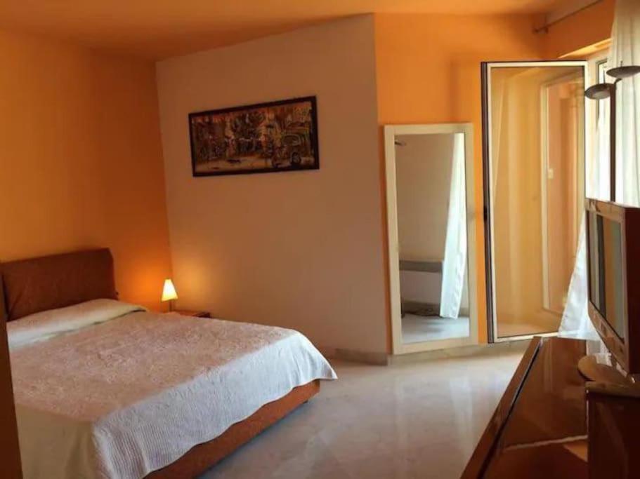 Victoria Bilocale Centro Citta E Vista Mare Διαμέρισμα Μεντόν Εξωτερικό φωτογραφία